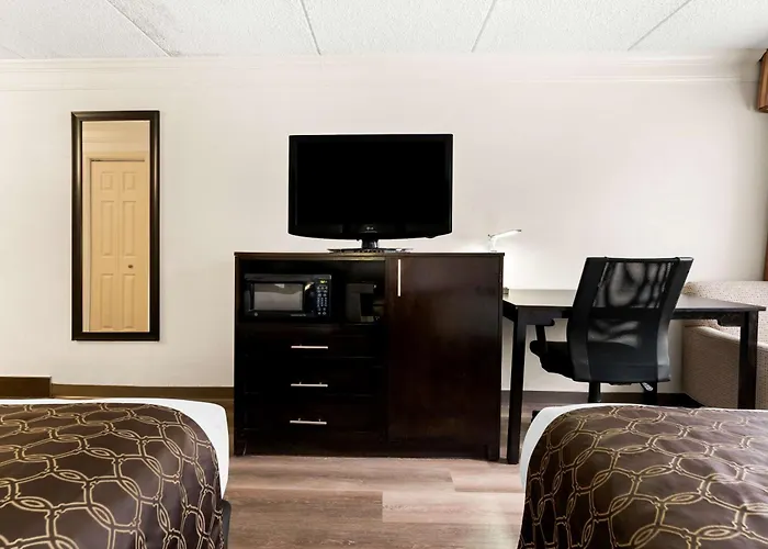 Best Western Riverside Inn
