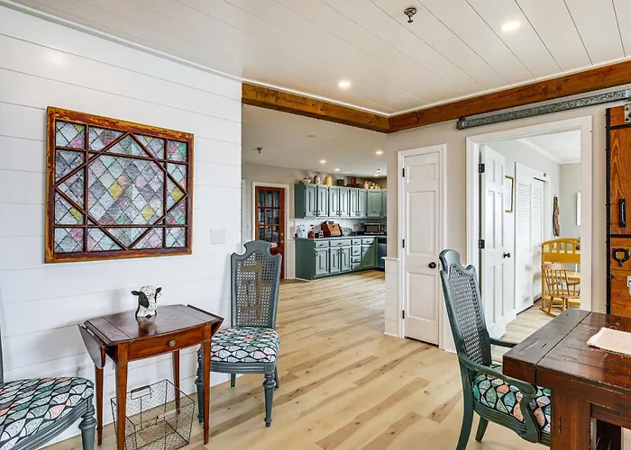 Family Beach Days: Dog-Friendly Cape Cod Condo