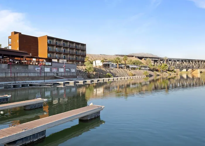 Topock66 Hotel