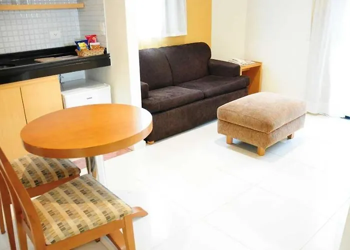 Brasília Santana Gold Flat