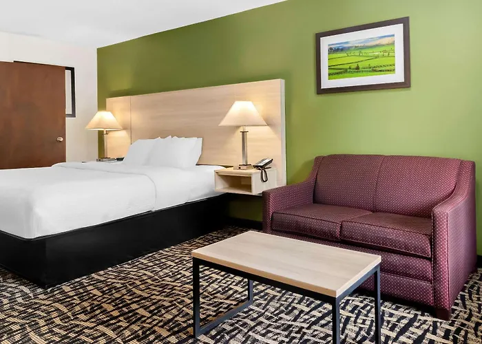 Quality Inn Russellville