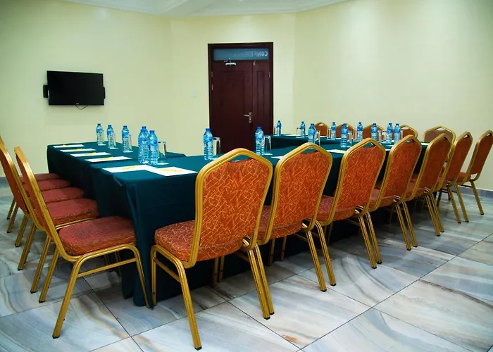 Golden Tulip Hotel -Gt31 Stadium Road