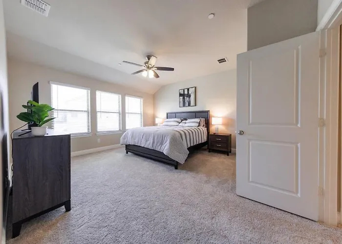 The Rowhouse Gym Mancave 2Bed Pet Friendly
