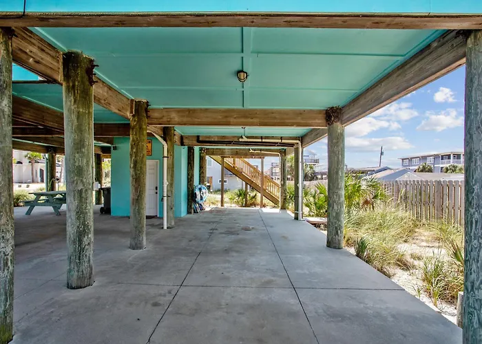 Blue Horizon At Pensacola Beach - Heated Pool, Across Beach Access, Beach Gear, Dog Ok!