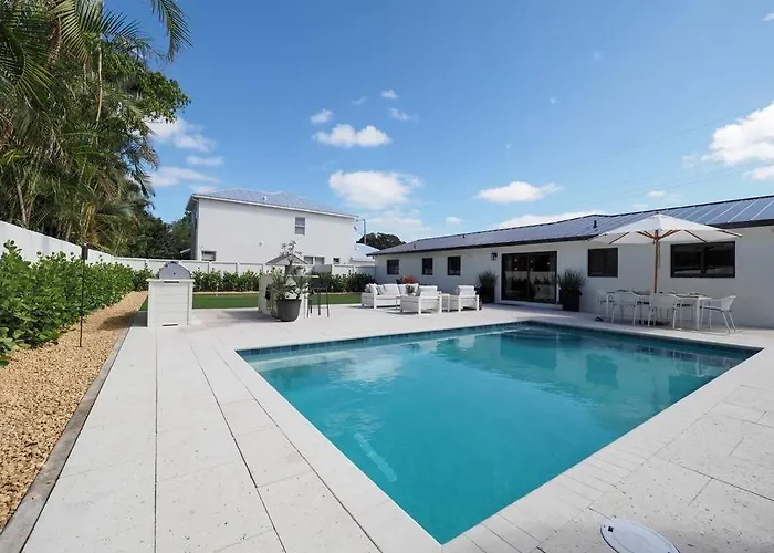 New Luxury Mellow Marlin W Pool Jupiter Fl