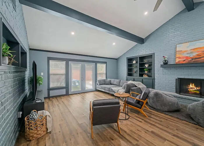 Amazing 4Br 2Ba Winter Home With Pool & Game-Movie Room