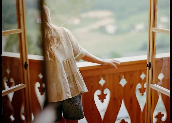 Fraeulein Leni Hotel
