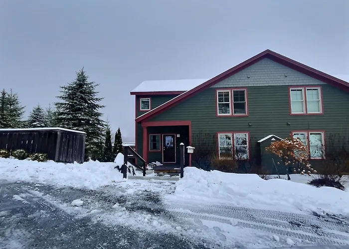Slopeside Chalet - Pool, Grill, Hot Tub, Views