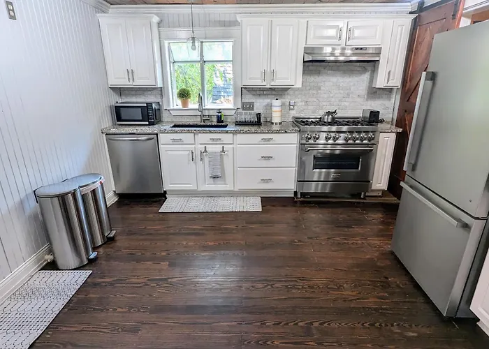 Woodhaven Cottage Downtown Mckinney