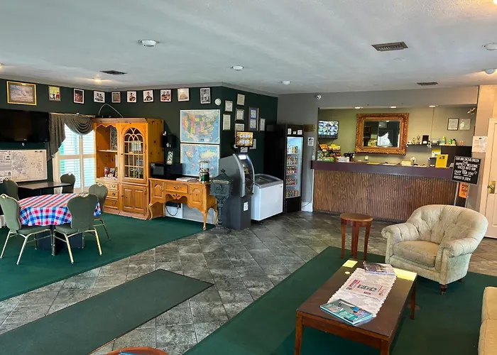 Inn On The Green Florida