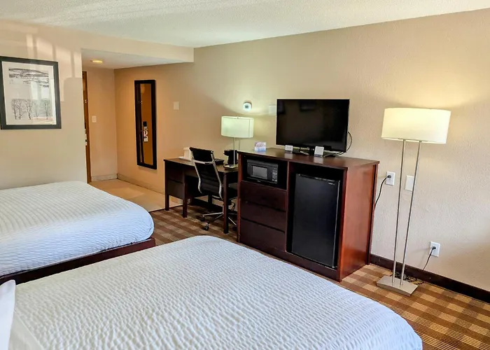 Pocono Inn & Banquet - Stroudsburg