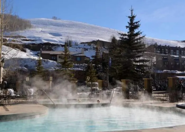 Walk To Mountain Base Studio For 4 & Pool