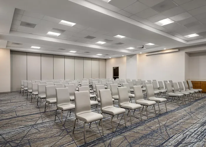 Holiday Inn Express Richmond By Ihg