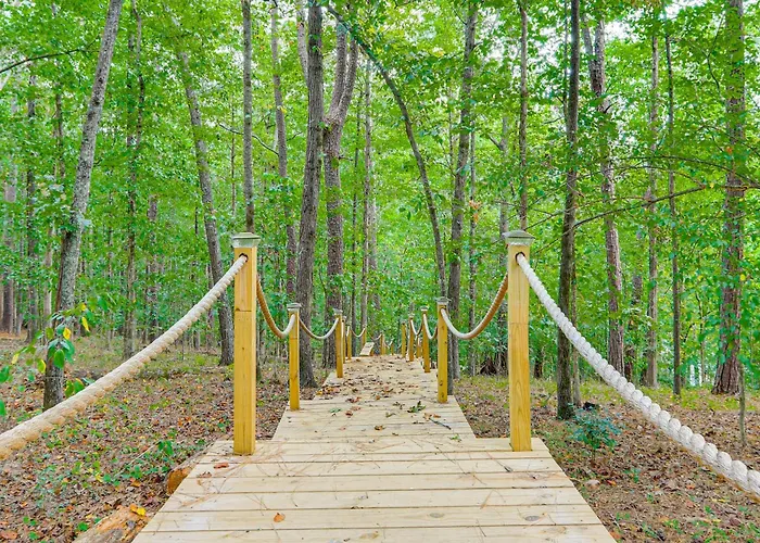 Mcdonough Escape W/ Private Hot Tub & Game Room!