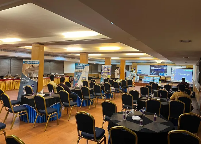 Varada Nagavali Hotel