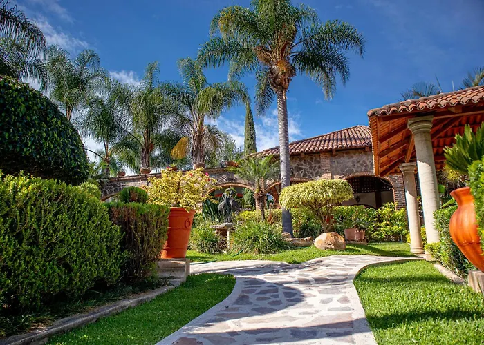 Hotel El Dorado - Cerca De Chapala Y Del Aeropuerto