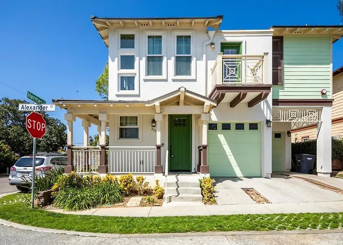 Sandy Feet Retreat, 4 Bed Home Close To Beach