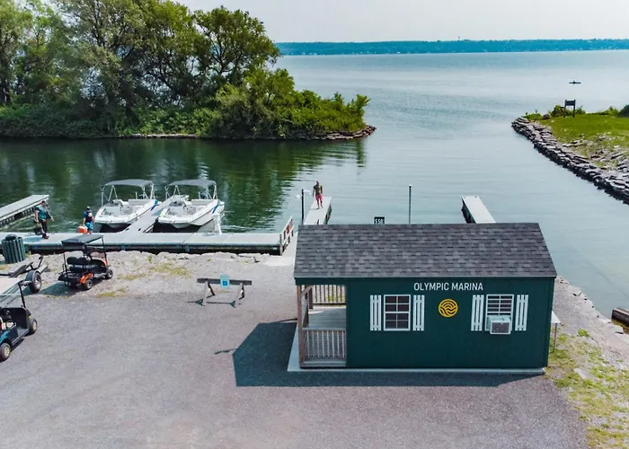 Sun Outdoors Association Island