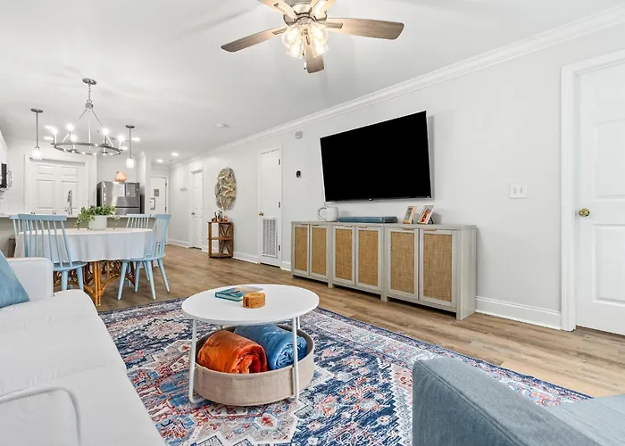 Copper On Ross - Modern And Remodeled