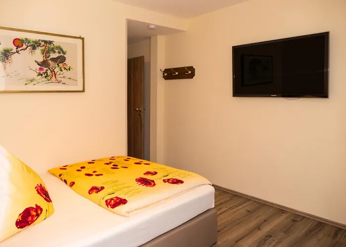 Hotel Lotus