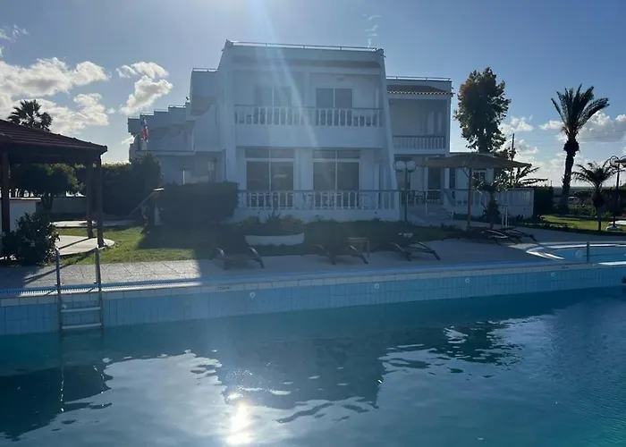 Ayit Hotel