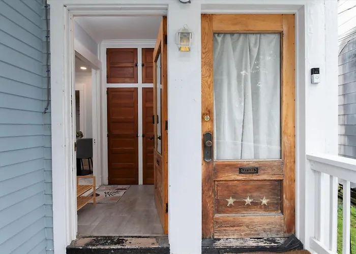 Fully-Stocked Kitchen, Ac, Wifi, Wd, Near Baseball And Downtown