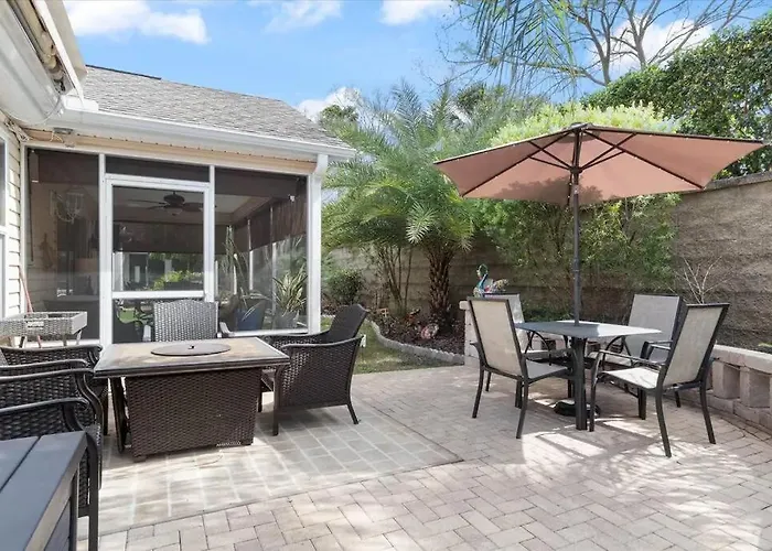 The Villages Sumter Landing With Lanai & Patio!