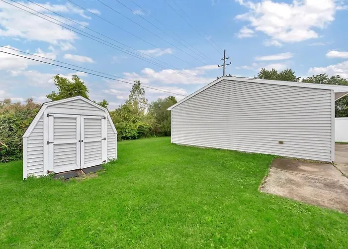 Cozy Duplex Near Buf International Airport