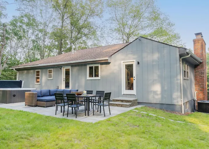 Modern Rustic Escape W/Hot Tub - High Falls Lodge