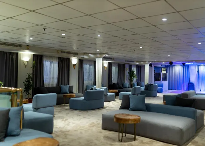 Luxor Aswan Victoria Nile Cruise: Weekly Sailings from Luxor and Aswan Hotel