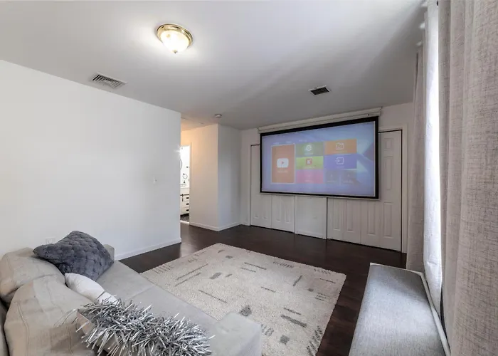 Huge 3Br Urban Gem Just 3 Miles To Nyc Plus Free Parking