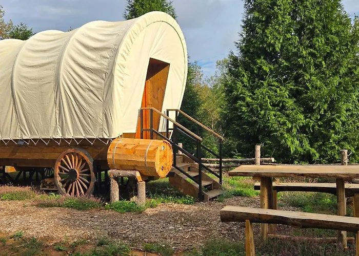 Covered Wagons Hill Camp - Wagon 3