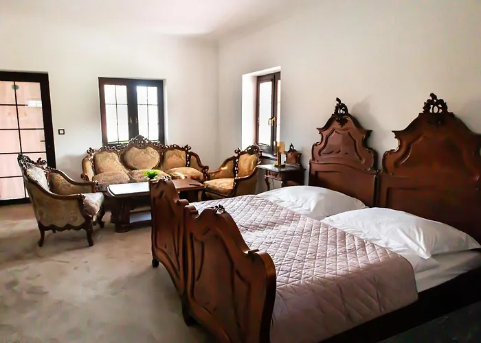 Hotel Kuria Cerveny Majer