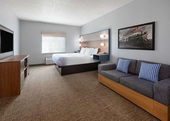Americinn Grinnell Ia