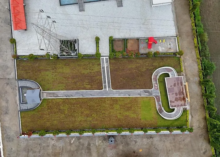 Vedika Garden