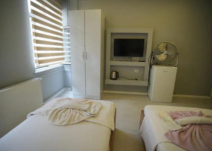 Amazon Suit Otel