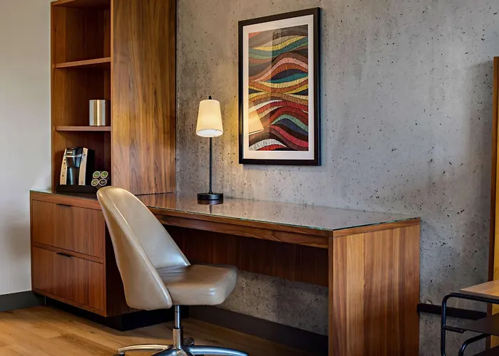 The Loom Hotel, Tapestry Collection By Hilton