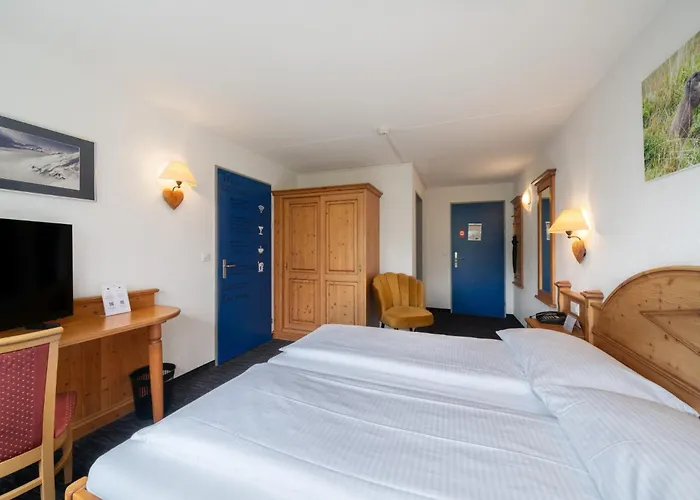 Jungfrau Lodge, Annex Crystal