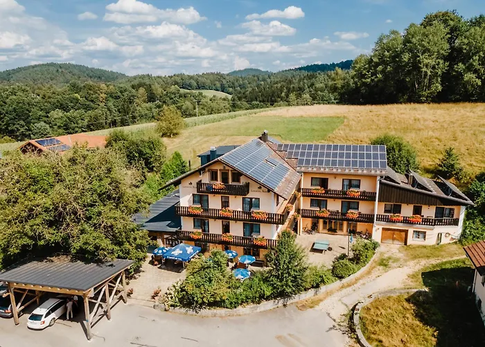 Landhotel Neuhof