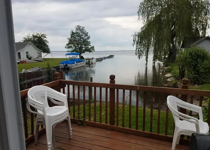Lyman'S Lagoon Hideaway