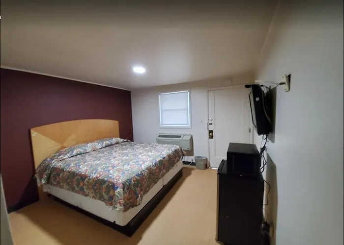 Budget Inn