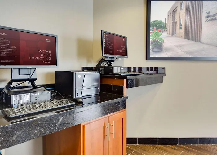 Drury Inn & Suites Middletown Franklin