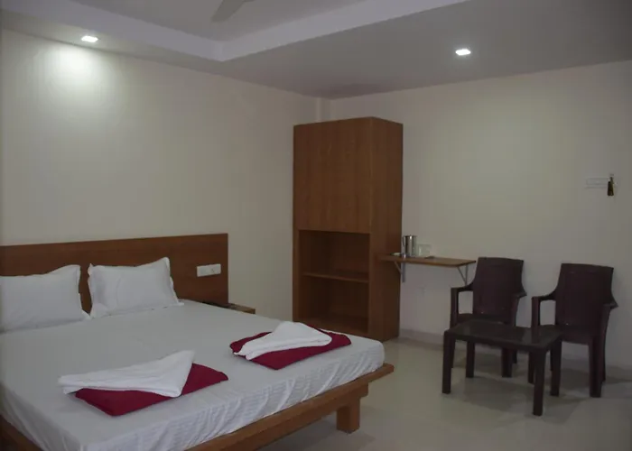 Shrinivas Lodge