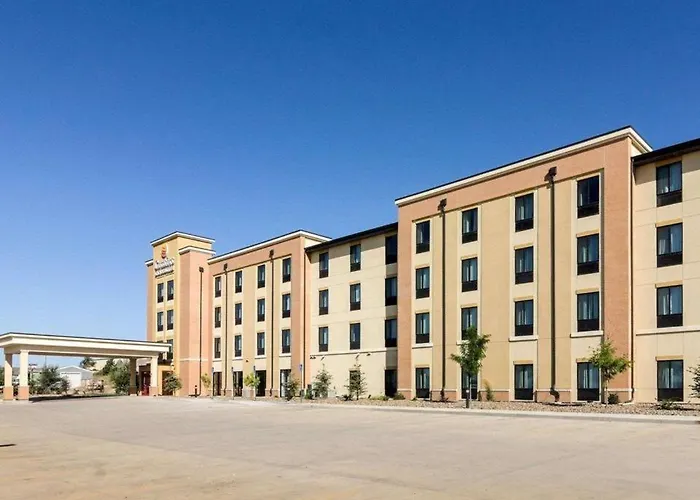 Comfort Inn & Suites Watford City