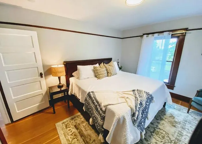 5 Bedroom Pet Friendly Historic Monteith Escape Pnw & Ac