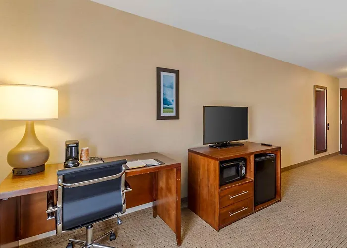 Comfort Inn & Suites Gillette Near Campbell Medical Center