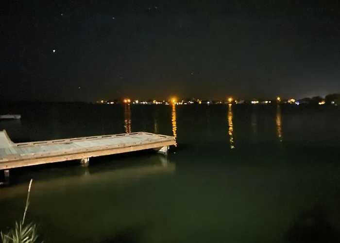 Lakeshore Inn Water Front