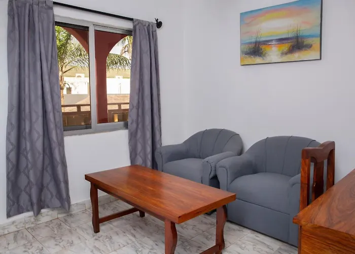 Seaview Gardens Hotel