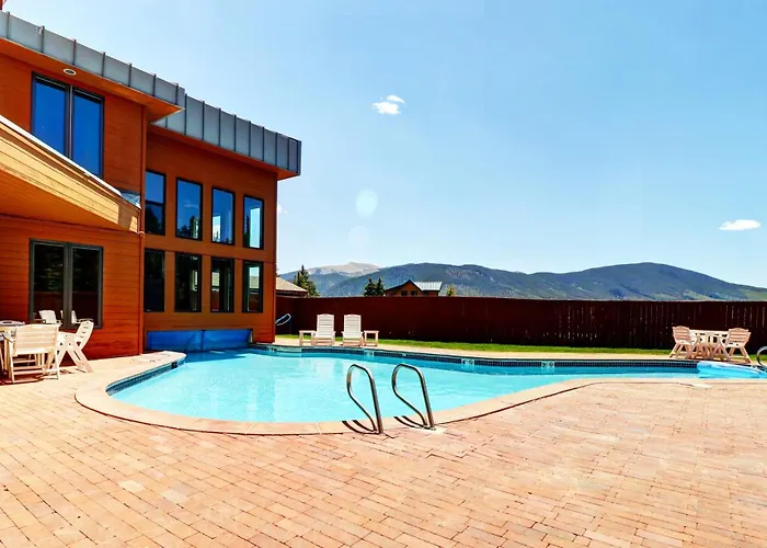 195 Summerwood Home