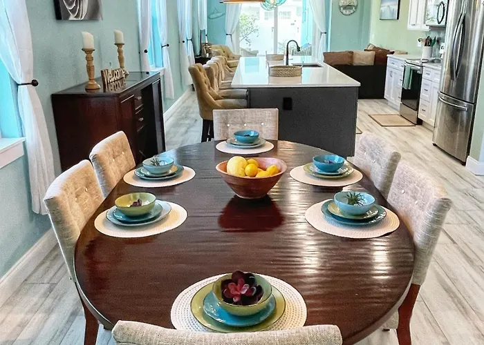 Delux 3Br House With Pool 3 Minute Walk To Beach